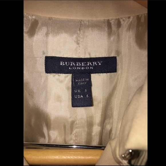 Burberry Trench Coat Sleeveless Beige - Picture 3 of 8